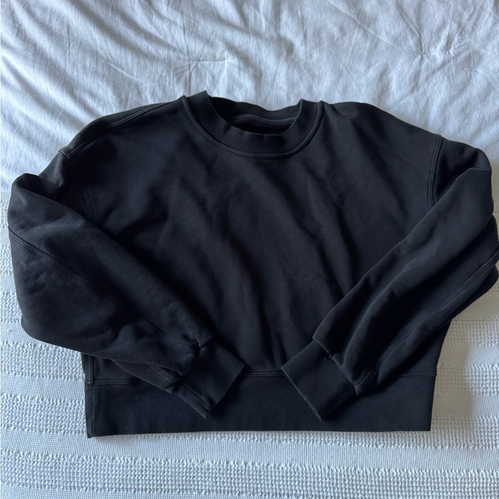 Lululemon Cropped Crewneck - Picture 4 of 4